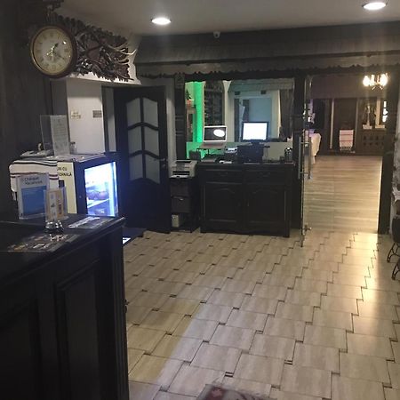 Casa Bucovineana Hotell Suceava Exteriör bild