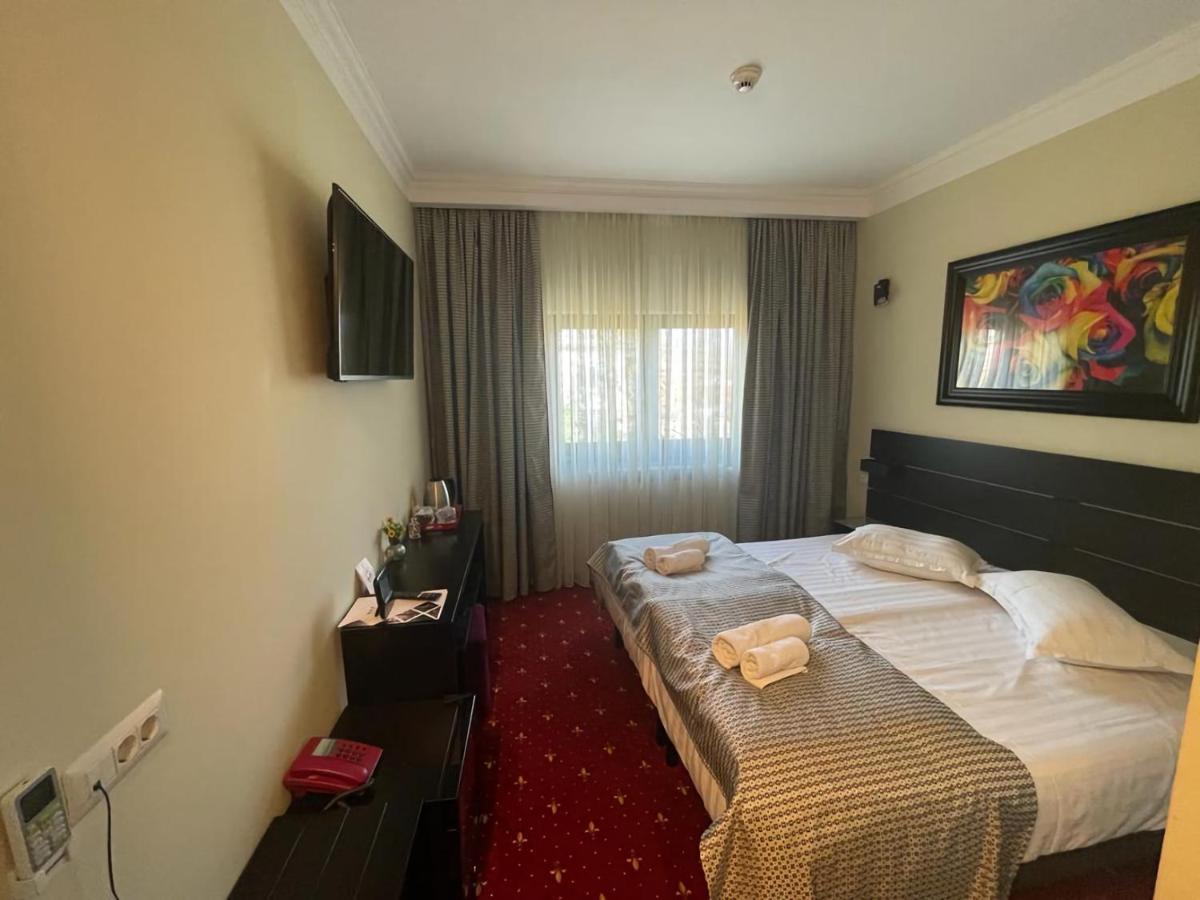 Casa Bucovineana Hotell Suceava Exteriör bild
