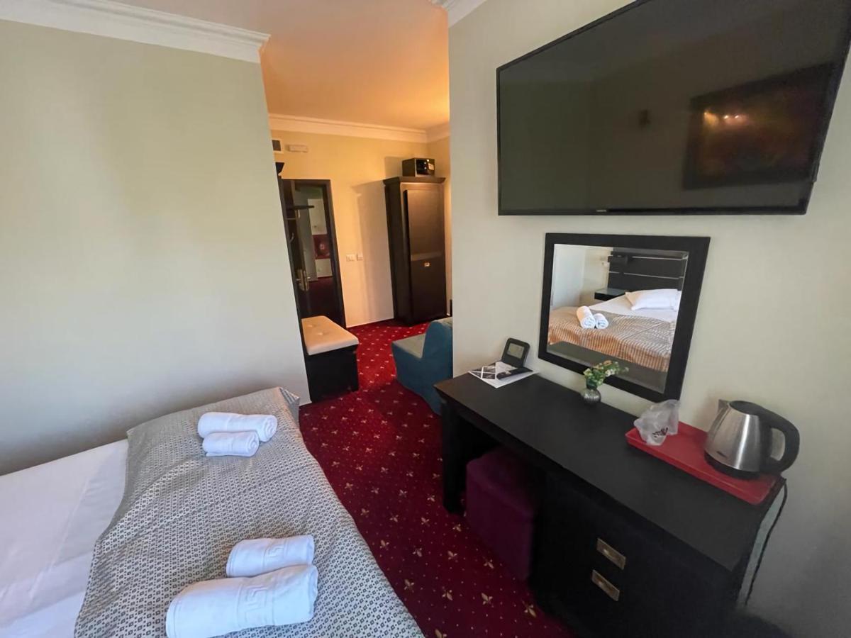 Casa Bucovineana Hotell Suceava Exteriör bild