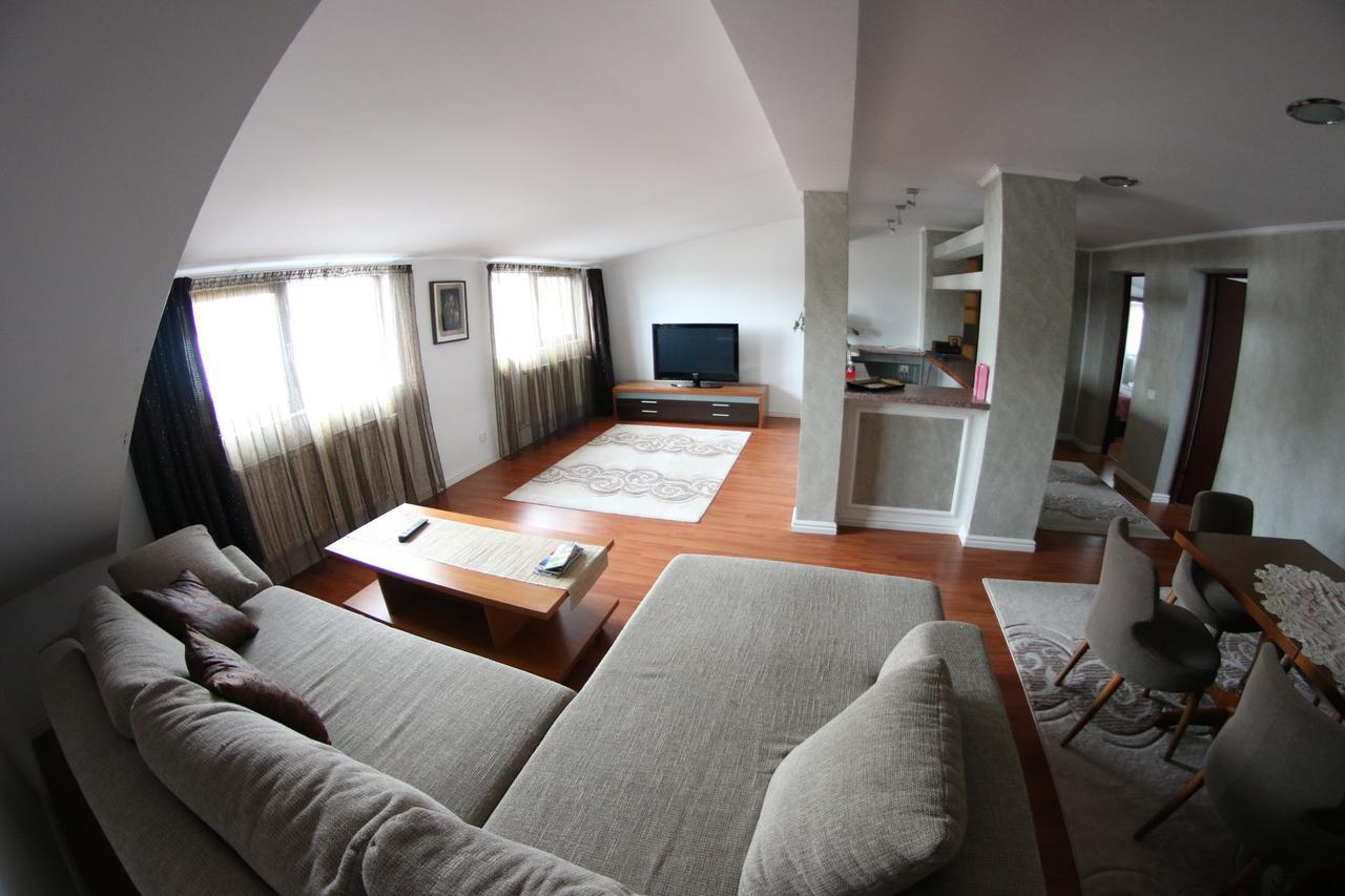 Casa Bucovineana Hotell Suceava Exteriör bild