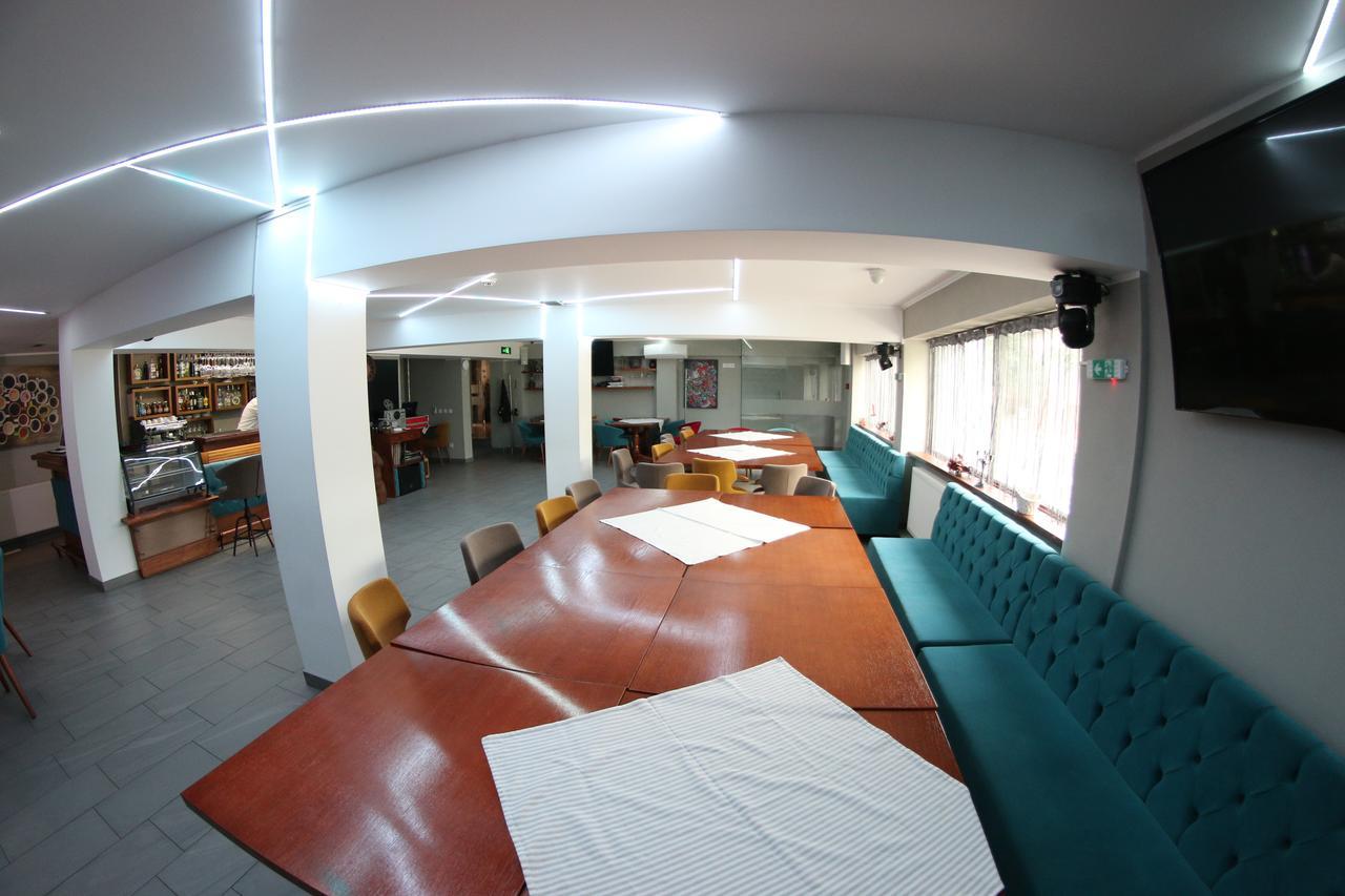 Casa Bucovineana Hotell Suceava Exteriör bild